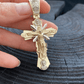 Halskette mit Jesus-Kreuz-Anhänger