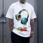 👕 NYT 50 % ALE! 🎧 Värikäs Dripping Paint -kuulokepaita – Taiteellinen muotoilu, pehmeää puuvillaa ja täydellinen musiikin ystäville tai rentoon katumuotiin 🎨