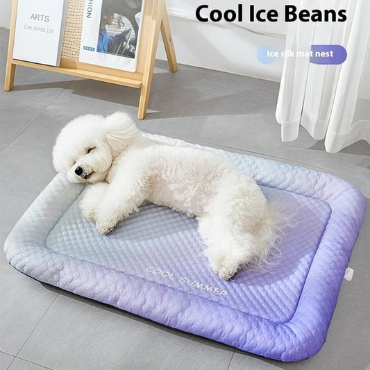 🔥VAIN VIIMEISEN PÄIVÄN ALE 9,99 £!!❄Pawchill™🇬🇧Lemmikin viilennysmatto koirille ja kissoille 🐾 Luonnollisen viileä jääsilkkialusta • Hengittävä, pestävä ja pehmeä 🌿 Lattioille, sohville ja autoon • Useita kokoja • Liukuvärit ☀️🐶🐱.